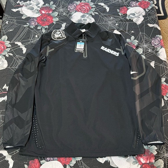 NWT 2012 NIKE NFL OAKLAND LAS VEGAS RAIDERS LIGHTWEIGHT FLY RUSH JACKET MENS M - Picture 1 of 13